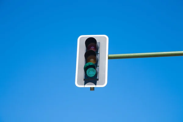 Zelené světlo semaforu — Stock fotografie