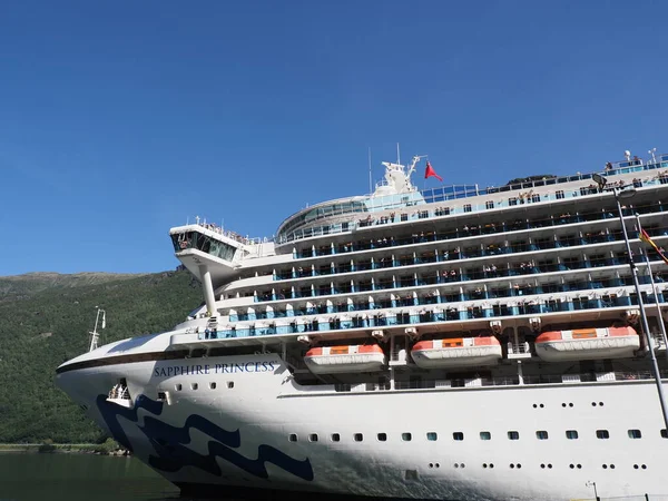 Flam Norway July 2019 Front Liner Sapphire Princess Cruises Sogn — 图库照片