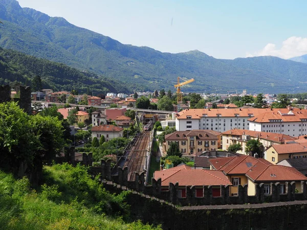 Stadtbild Der Europäischen Stadt Bellinzona Hauptstadt Des Kantons Tessin Der — Stockfoto