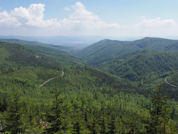 Silesiano Beskids paisagens variam perto Salmopol passar na Polônia — Fotografia de Stock