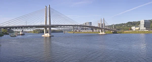 Tilikum kruising brug Portland Oregon. — Stockfoto