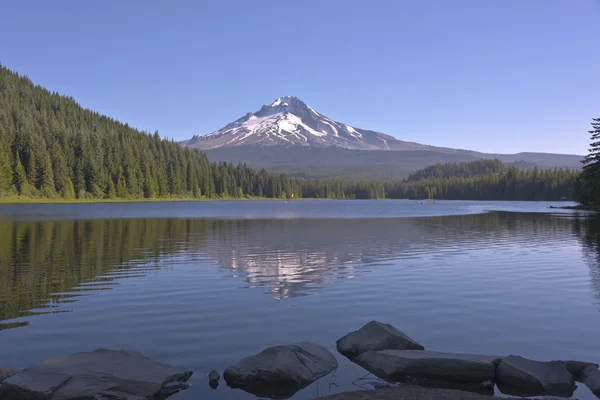 Lago Trillium y monte. Capucha estado de Oregon . —  Fotos de Stock