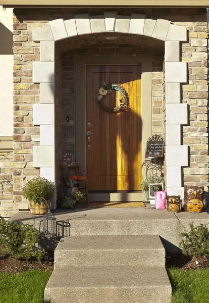 Ön kapıyı entranceand süslemeleri. — Stok fotoğraf