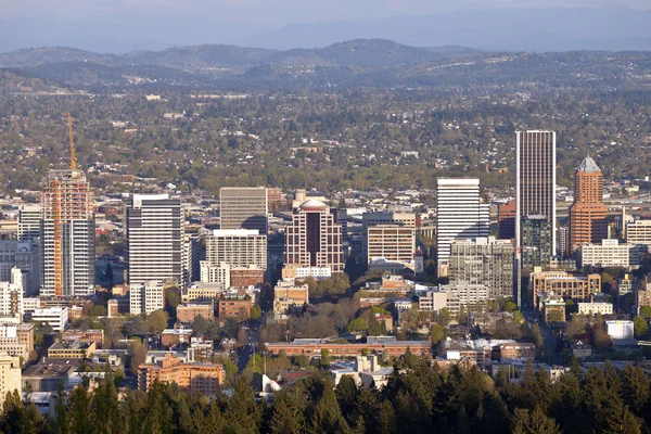 Portland Oregon city výhled při západu slunce. — Stock fotografie