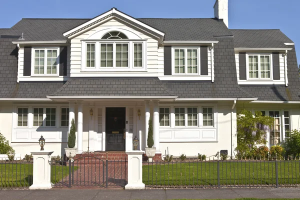 Casas residenciais em torno de Portland Oregon . — Fotografia de Stock