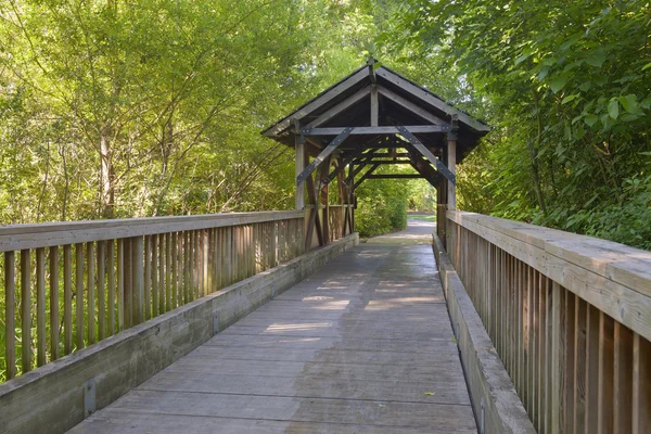 Petit pont couvert en bois Oregon . — Photo