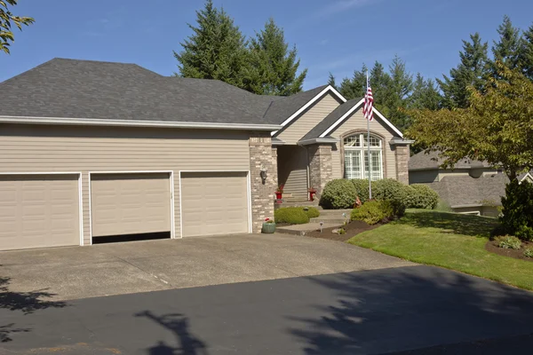 Family home in Happy valley Oregon. — Stock Photo, Image