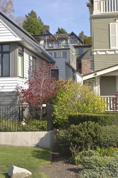 Sąsiedztwo domów królowej Ann obszar Seattle. — Zdjęcie stockowe