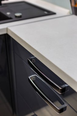 Orijinal mutfak dolabı kulpları. Mutfak tasarımı.