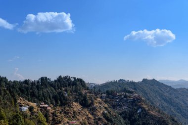 Dağların güzel manzarası