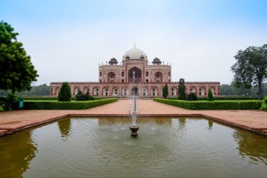 Hindistan 'daki antik tapınak