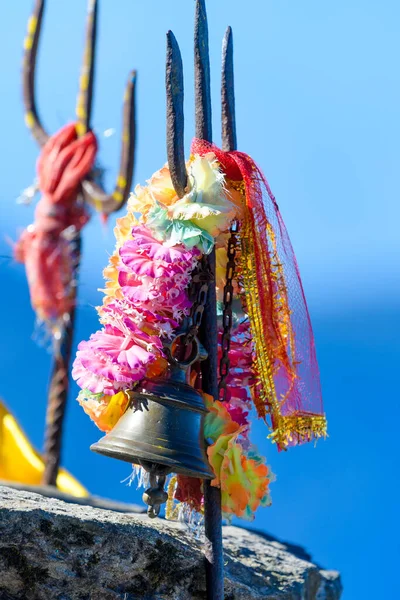 Traditionelle Dekoration Thailändischen Stil Glocke Und Blumen — Stockfoto