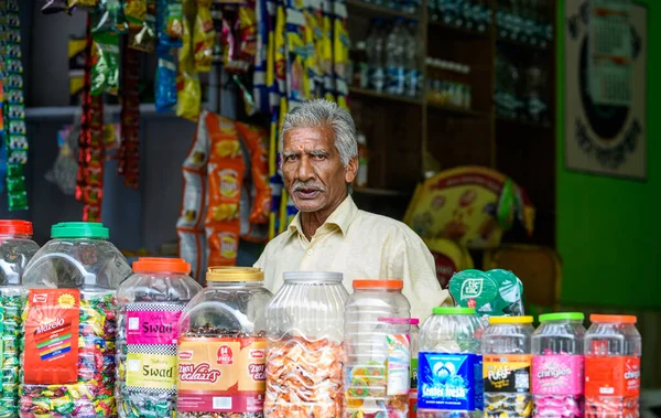 Tendero Pueblo Pithoragarh Uttrakhand India Fecha Foto Junio 2018 —  Fotos de Stock