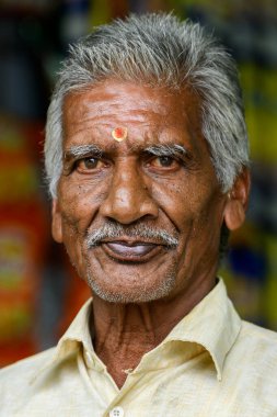 Bir adamın portresi, Pithoragarh Halkı, Uttrakhand, Hindistan Fotoğraf Tarihi 17 Haziran 2018