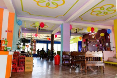 Asya modern kafesinin iç görünümü