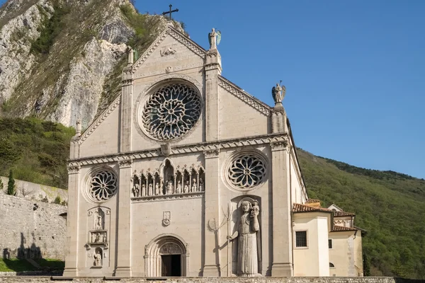 Koepel Santa Maria Assunta in Gemona — Stockfoto