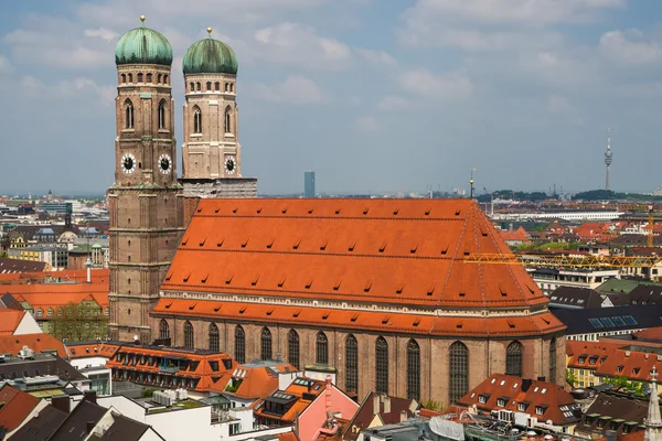 Münih'te bizim sevgili Bayan Katedrali — Stok fotoğraf