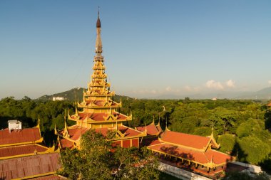 Oda Binası Myey Nan Taw, aslan taht