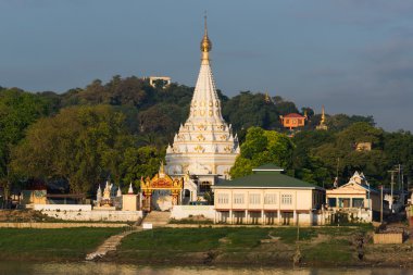 Sabah sagaing tapınaklar