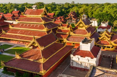 Mandalay Palace çatılar