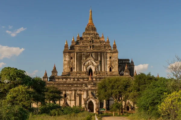 Świątynia Thatbyinnyu w Bagan — Zdjęcie stockowe