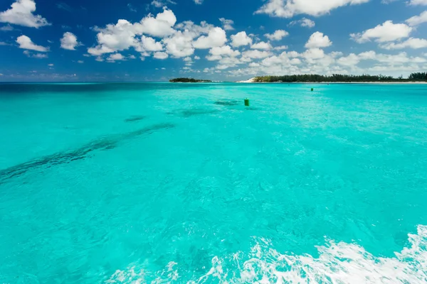 Clear carribean water — Stock Photo, Image