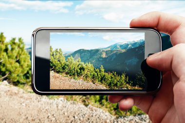 Akıllı telefon mobil resmi için dağ manzarası