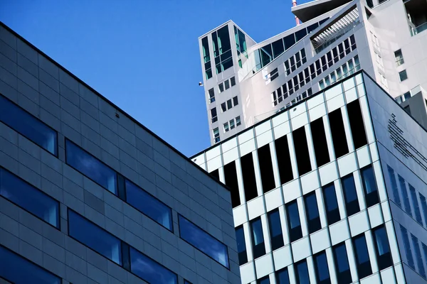 Moderno edificio de oficinas financieras —  Fotos de Stock