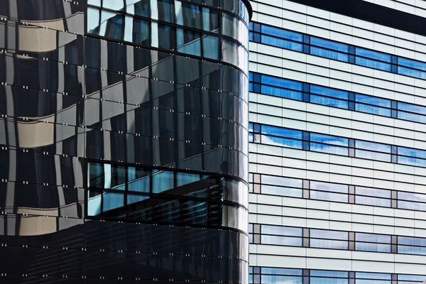 Modernes Finanzbürogebäude — Stockfoto