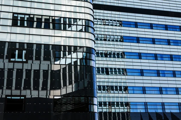 Moderno edificio de oficinas financieras — Foto de Stock