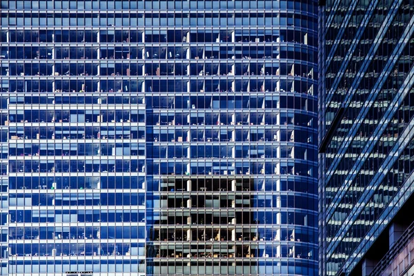 Moderní architektura kancelářských budov — Stock fotografie