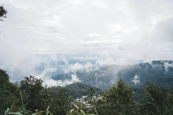 Menakjubkan Panorama Pemandangan Gunung Dari Thr Tinggi — Stok Foto