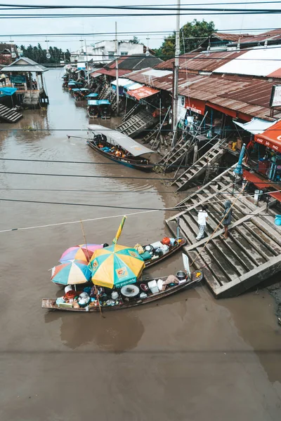 Thailand Samut Songhram Juli 2020 Pasar Mengambang Amphawa Menampilkan Banyak — Stok Foto