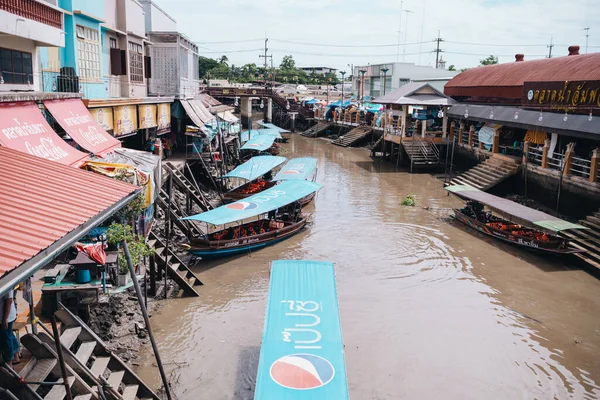 Thailand Samut Songhram Juli 2020 Pasar Mengambang Amphawa Menampilkan Banyak — Stok Foto