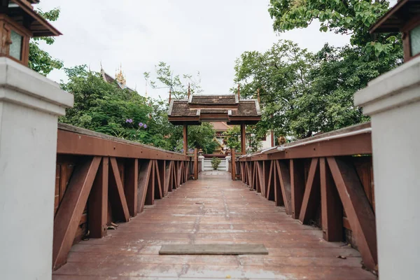 Μια Γέφυρα Ένα Κανάλι Τσιάνγκ Μάι Ταϊλάνδη — Φωτογραφία Αρχείου