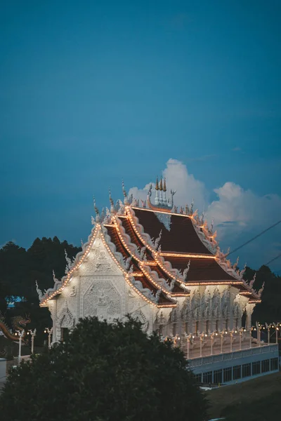 Wat Huay Pla Kang Conhecido Como Grande Templo Buda Província — Fotografia de Stock