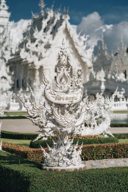 Wat Rong Khun, Beyaz Tapınak olarak bilinir. Chiang Rai, Tayland