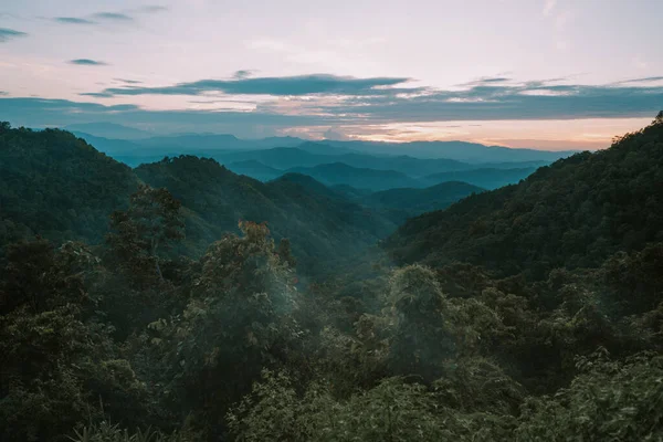 Tájkép Gyönyörű Naplemente Hegyekben Chiang Mai Thaiföld — Stock Fotó