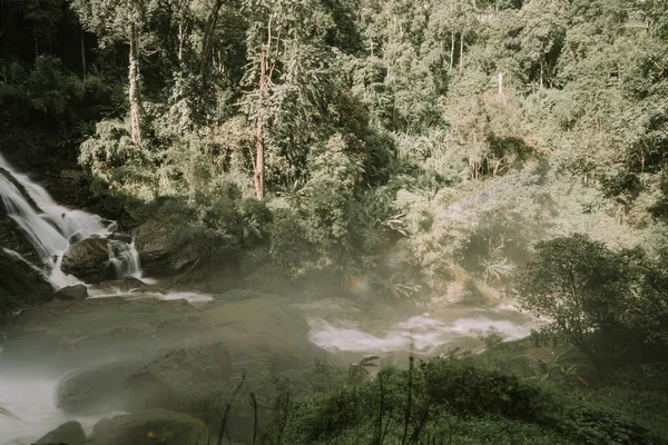 Landscape Wachirathan Waterfall Inthanon National Park Chiang Mai Thailand — Stock Photo, Image