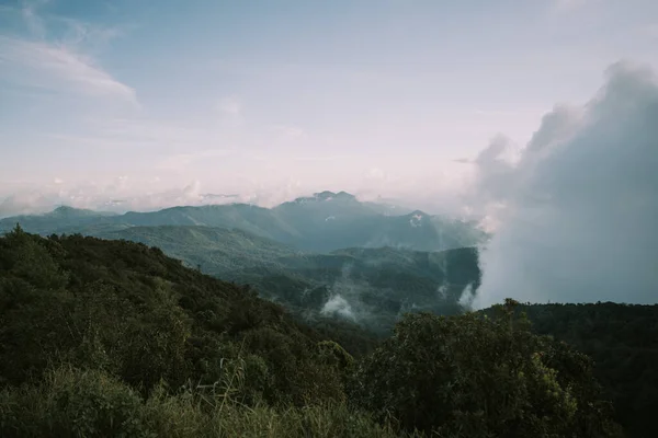 Vista Paisagem Pôr Sol Ponto Mais Alto Tailândia Doi Ithanon — Fotografia de Stock