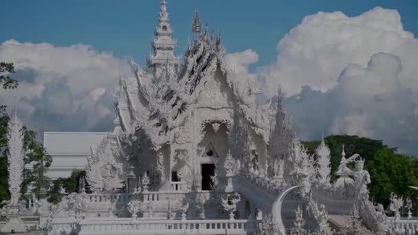 Chiang Rai Tayland Temmuz 2020 Wat Rong Khun Beyaz Tapınak — Stok video