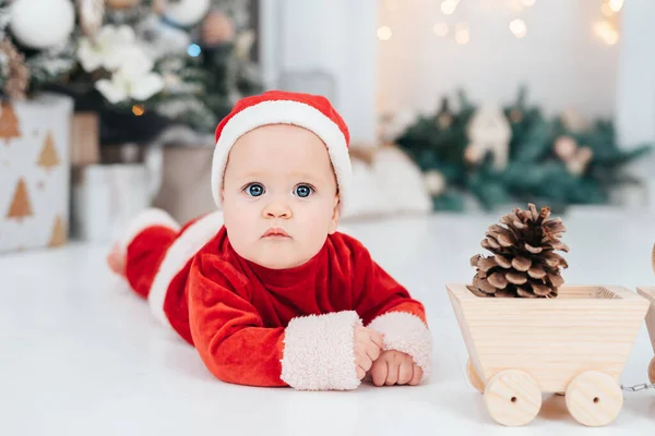 Little Child Christmas Tree Baby Boy Santa Claus Hat Gifts — Stock Photo, Image