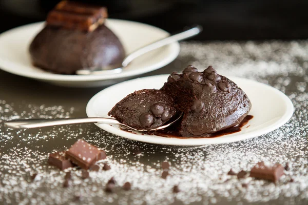 チョコレートの溶岩ケーキ ロイヤリティフリーのストック画像