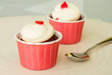 Çikolatalı fincan kek