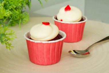 Çikolatalı fincan kek