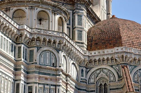 Vista de la catedral de Florencia-Toscana-Italia — Foto de Stock