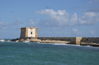 Bağlantı noktası, Sicilya bölgesindeki Trapani - İtalya 44 pier