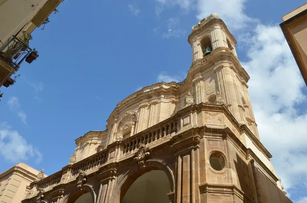 Die majestätische barocke kathedrale der stadt trapani in sizilien — Stockfoto