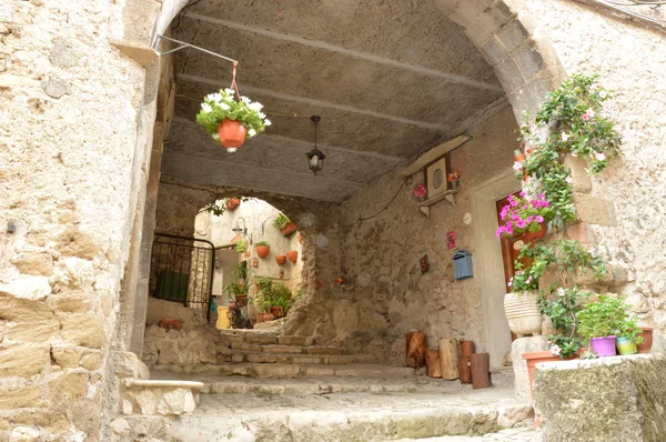 Záblesk uličkách vesnice Artena - Lazio - Itálie — Stock fotografie