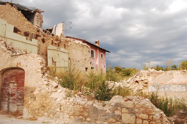 La devastazione causata dal terremoto — Foto Stock